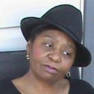 Meet your Posher, Beverly